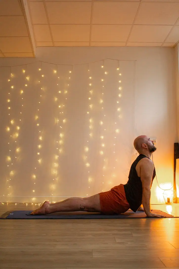 Séance de yoga matinal en ligne pour améliorer la santé mentale - Le Yoga pour Sortir du Lit